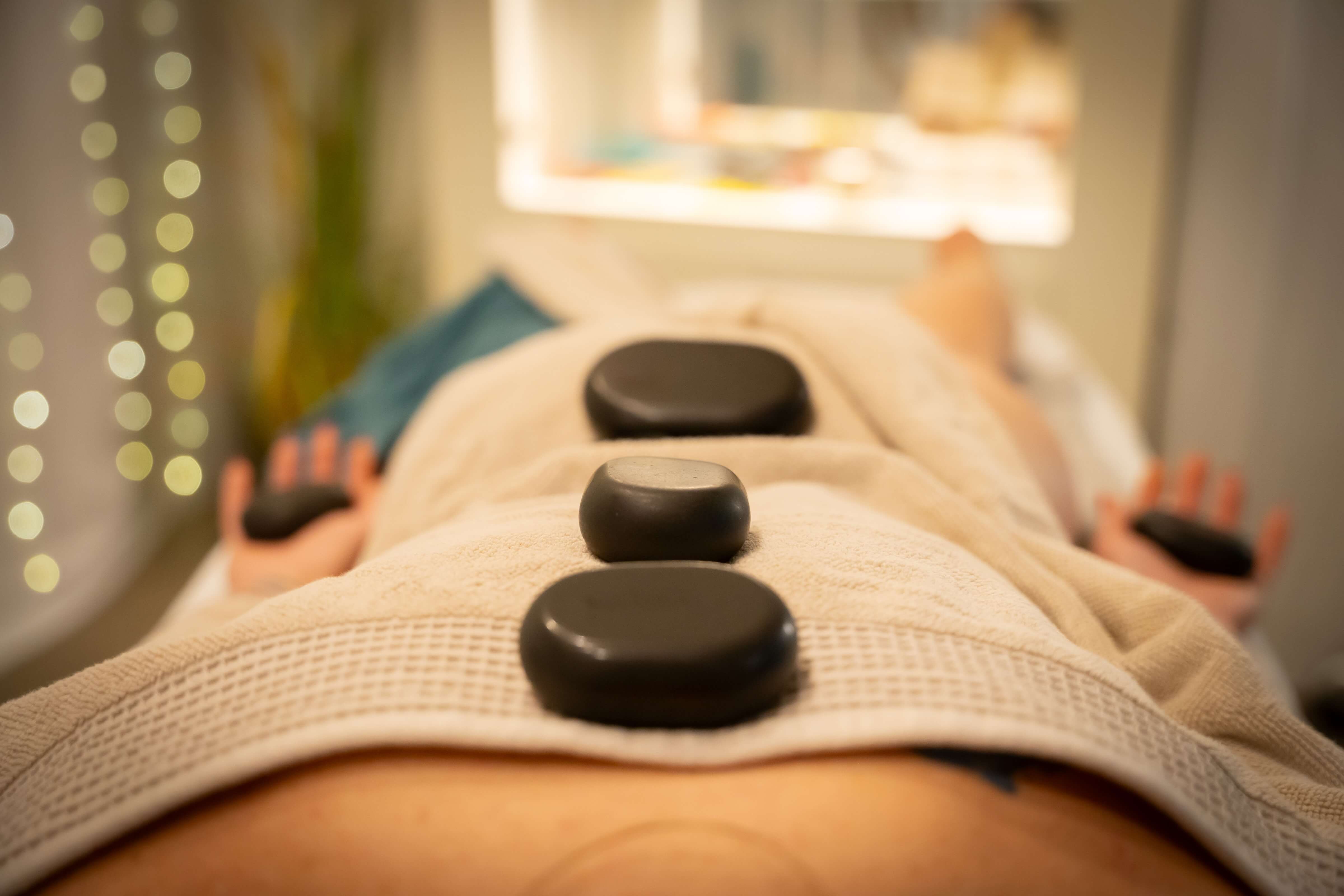 Massage pierres chaudes - Chez Mika